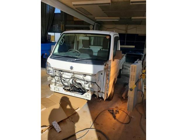 スズキ　キャリイトラック　板金・外装補修