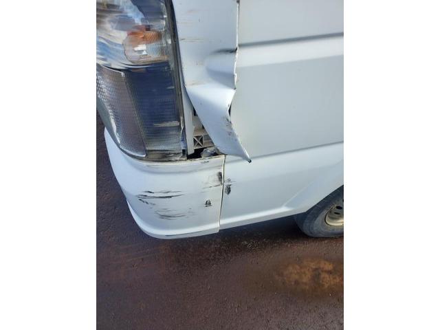 スズキ　キャリイトラック　板金・外装補修