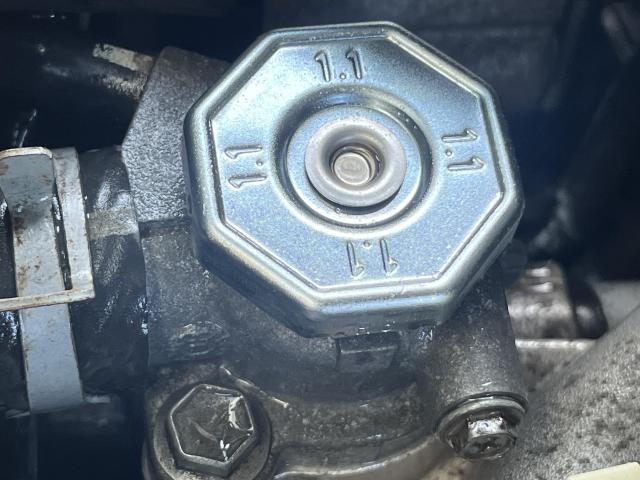 スズキ　エブリイワゴン　メンテナンス・日常点検  　オーバーヒート警告ランプ点滅　水温センサー　サーモスタット　ウォータープレッシャーキャップ　LLC　