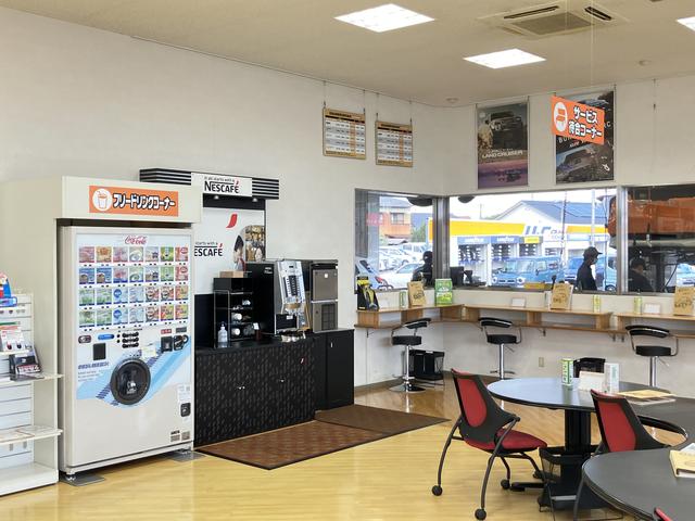 トヨタカローラ香川 観音寺店(5枚目)