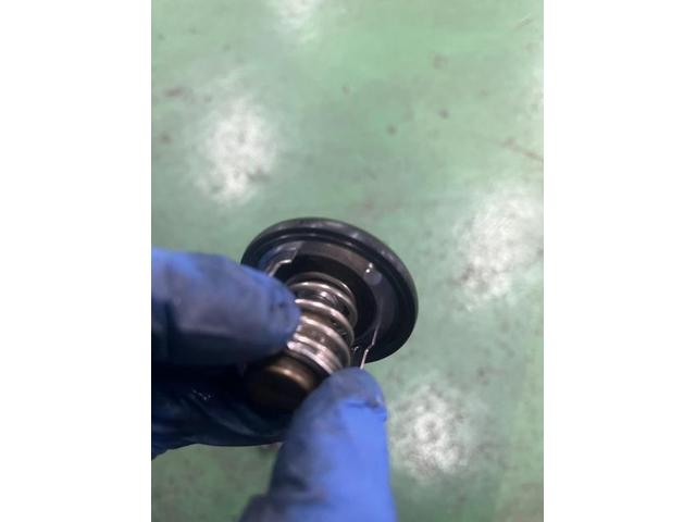 スズキ　エブリーワゴン　サーモスタット交換
