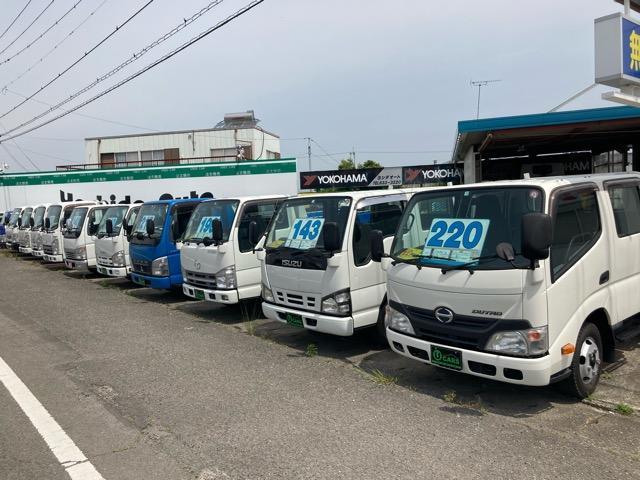 いすゞエルフ　板金修理