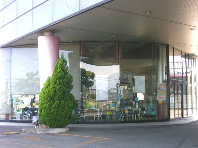 西日本三菱自動車販売（株）　松山きし店