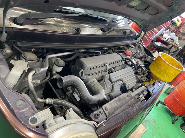 ミラココアのオーバーヒート修理。
徳島県徳島市川内町でのタイヤ交換、板金塗装、車検、整備の事ならシンユウ徳島本店へお問い合わせ下さい！