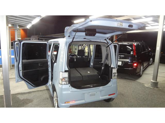 DAIHATSU　ムーヴコンテ　内装クリーニング作業
徳島県徳島市川内町でのタイヤ交換・鈑金塗装・車検・整備の事ならシンユウ徳島本店へお問い合わせ下さい！

