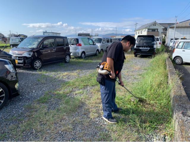 準備はスタッフ全員で！【徳島県 徳島市 川内町でのタイヤ交換・車検・整備のことなら シンユウ 徳島本店 へお問い合わせください！！】