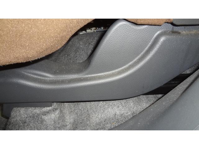 NISSAN モコ 内装クリーニング作業