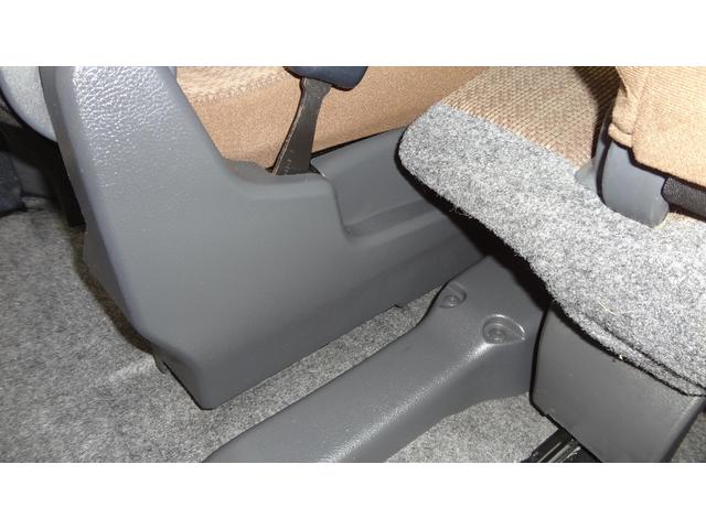 NISSAN モコ 内装クリーニング作業