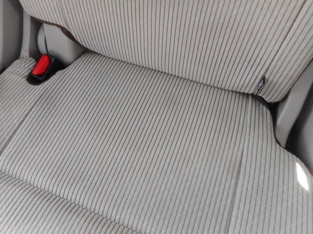 NISSAN　デイズ内装クリーニング作業