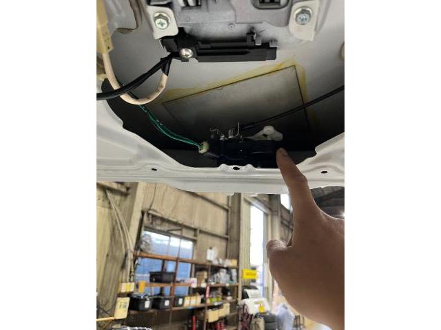 日産　ルークス　バックドアドアロックアクチュエーター交換