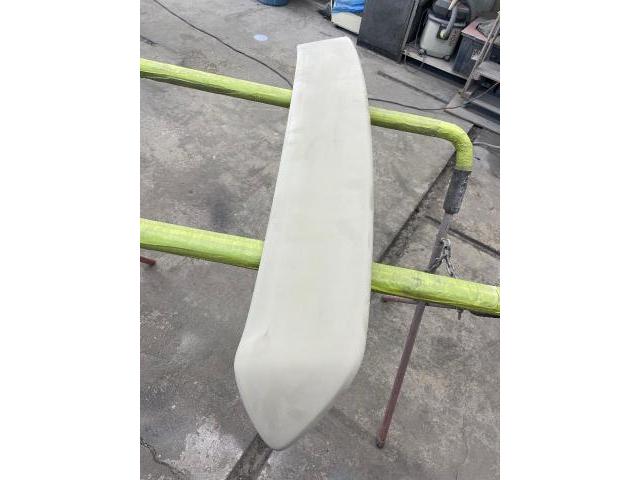 ルークス　リアトップスポイラー塗装劣化