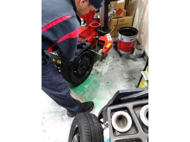 ホンダ　N-ONE タイヤ２本交換