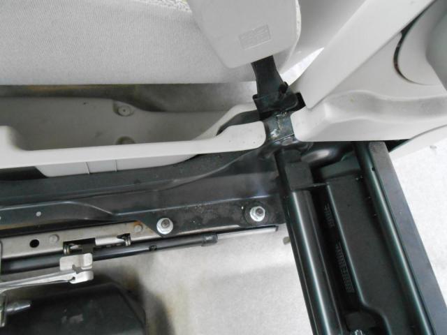 SUZUKI　スペーシア　内装クリーニング作業