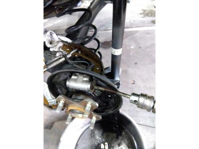 ホンダ　N-BOX リアブレーキカップキット交換