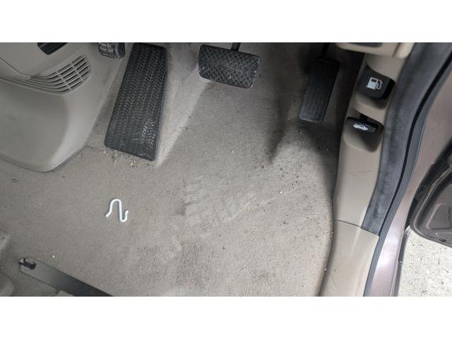 ホンダ　Ｎ－ＢＯＸ　内装クリーニング作業