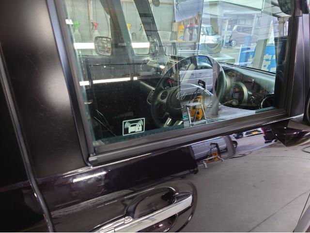 ホンダ N-BOXカスタム 外装クリーニング