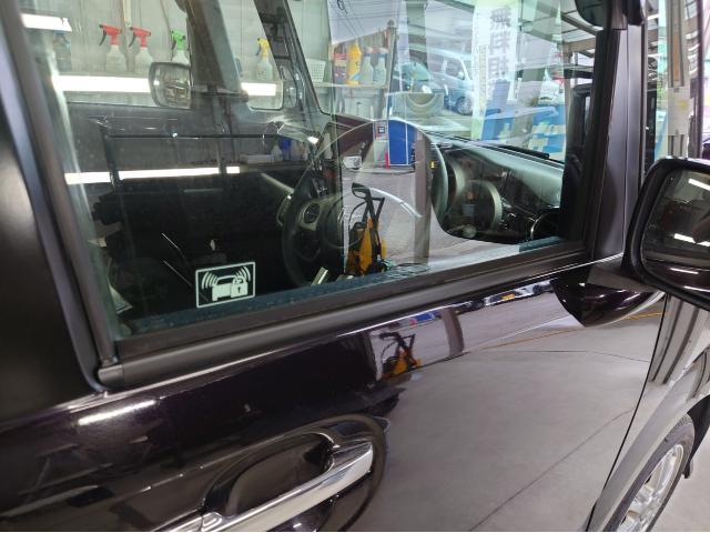 ホンダ　Ｎ－ＢＯＸカスタム　外装クリーニング