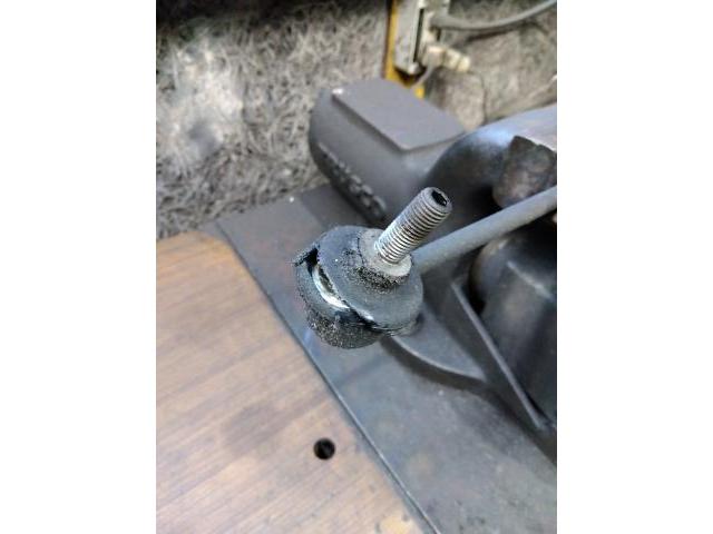 ホンダ　ライフ　スタビリンクブーツ交換