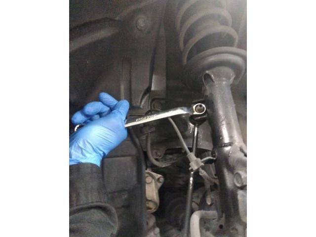 ホンダ　ライフ　スタビリンクブーツ交換