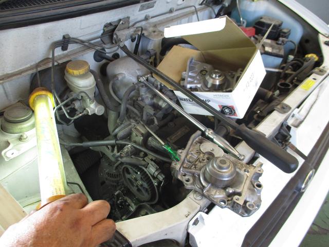 軽自動車　スバル　プレオ　タイミングベルト交換　徳島