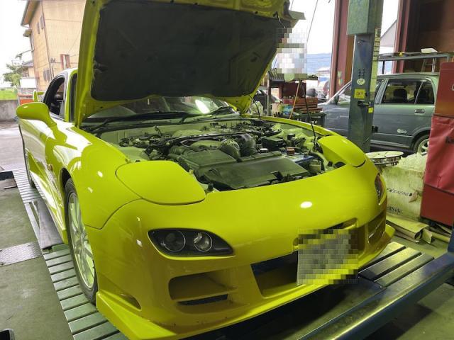 RX-7(FD3S)エアコンのガス漏れ修理　徳島　キャプテンオート