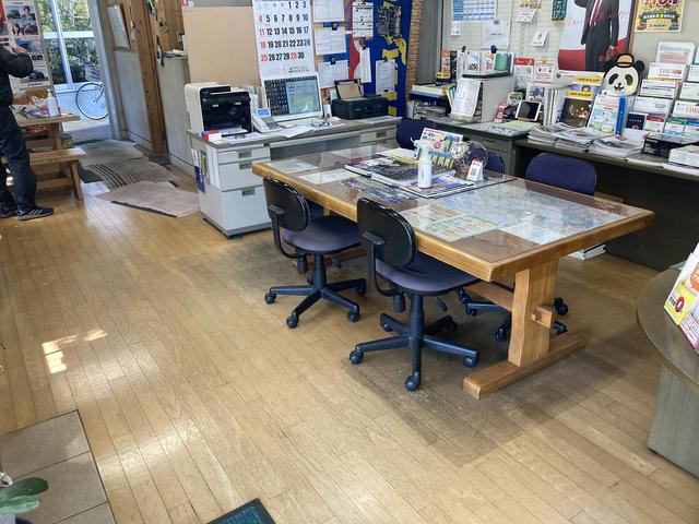 西内自動車販売（株）4