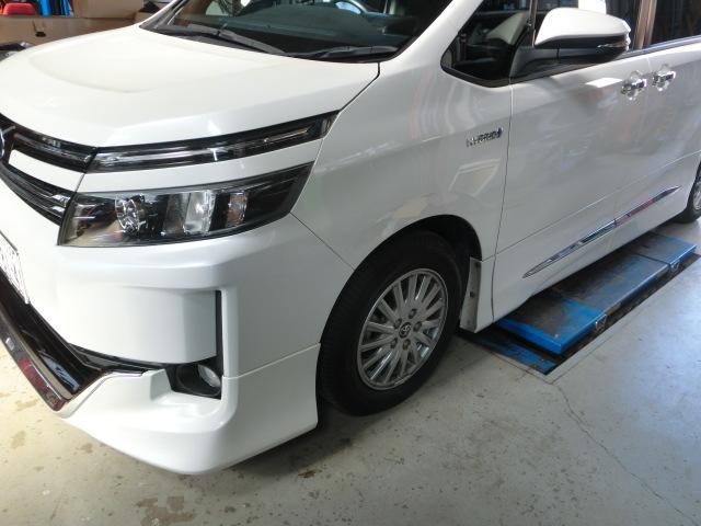 ZWR80G ヴォクシー タイヤ交換 ホイール交換 トヨタ 香川県観音寺市 持ち込み 中古 新品 80ヴォクシー ハイブリッド 18インチ