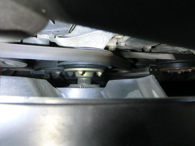 HF50 シーマ Ｖベルト交換 テールレンズ交換 日産 香川県観音寺市 ファンベルト エアコンベルト 左テールレンズ