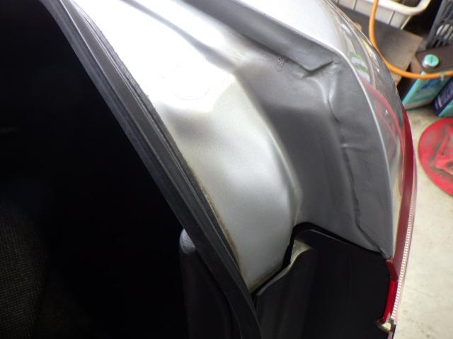 日産 FHY33 シーマ トランクモール交換 作業 香川県観音寺市 Y33シーマ 33シーマ ニッサン ウェザートリップ 持ち込み作業 持ち込み取り付け 持ち込み交換 純正