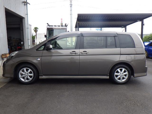 トヨタ ZGM10W アイシス 持ち込み 15インチ タイヤ交換 香川県 観音寺市 サムライモータース 作業 ZGM10アイシス 輸入タイヤ 海外タイヤ 195/65R15 持ち込みタイヤ交換