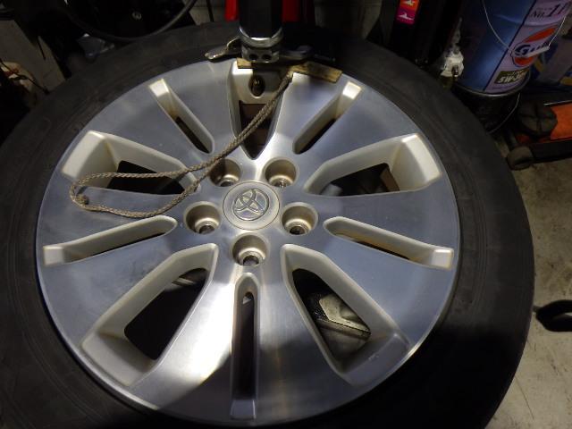 トヨタ ANH10 アルファード 持ち込み 17インチ タイヤ交換 香川県 観音寺市 サムライモータース 作業 10アルファード トーヨー トランパスmp7 225/55R17 持ち込みタイヤ交換