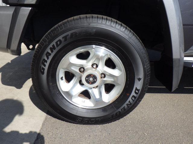 トヨタ GRJ76 ランドクルーザー７０ 持ち込み 16インチ タイヤ交換 香川県 観音寺市 サムライモータース 作業 70ランクル ランクル70 ダンロップ 265/70R16 持ち込みタイヤ交換