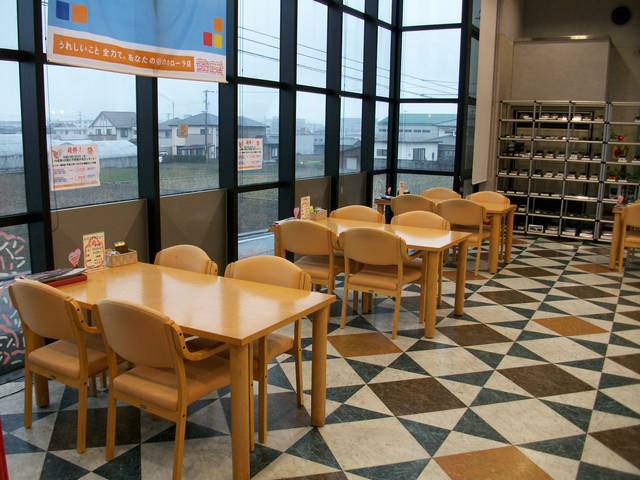 トヨタカローラ愛媛(株) 三島・川之江店(3枚目)