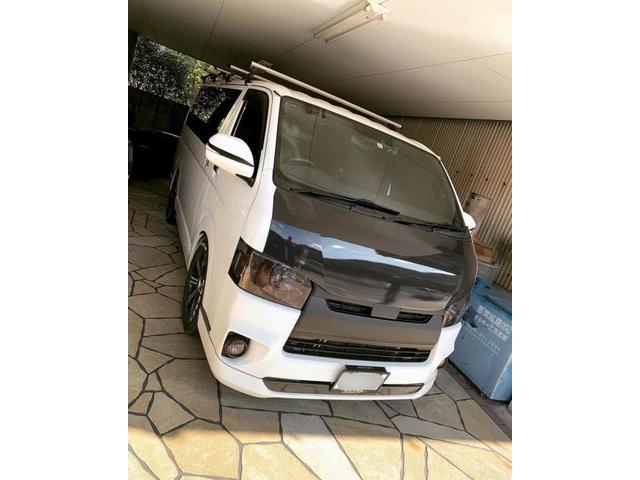 トヨタ　ハイエース　ブラックアウトラッピング　施工【香川県　さぬき市でカーラッピング・整備・修理・持込パーツ取付・タイヤ取付ならフルセオートへお問合わせ下さい！！】