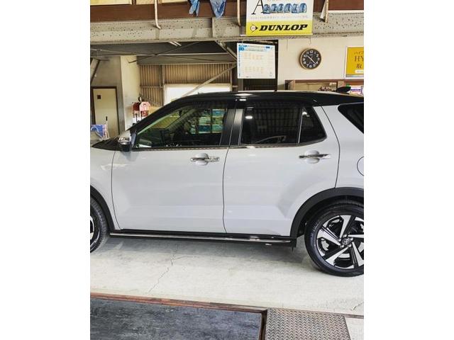 トヨタ　RIZE　ツートーンラッピング【香川県　さぬき市でカーラッピング・整備・修理・持込パーツ取付・タイヤ取付ならフルセオートへお問合わせ下さい！！】