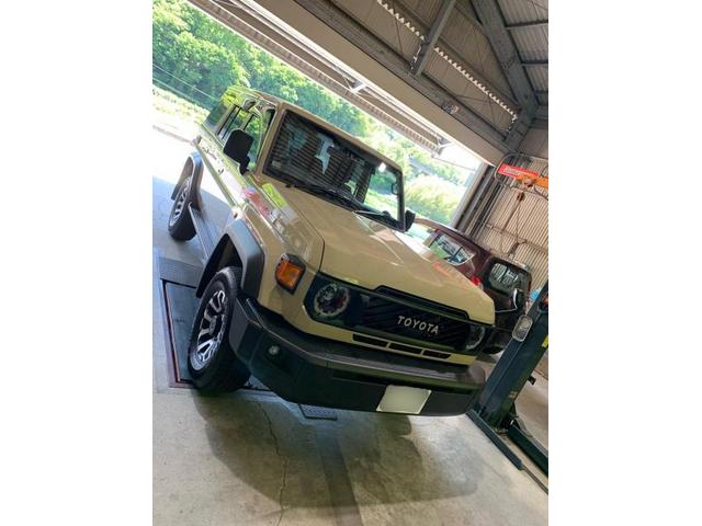 トヨタ　ランドクルーザー７０　プロテクションフィルム　カーラッピング施工【香川県　さぬき市でカーラッピング・整備・修理・持込パーツ取付・タイヤ取付ならフルセオートへお問合わせ下さい！！】