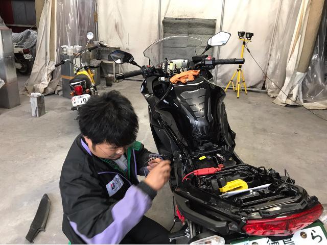 徳島県 徳島Kawasaki ニンジャ 400R フェンダーレス USB電源 レバー交換