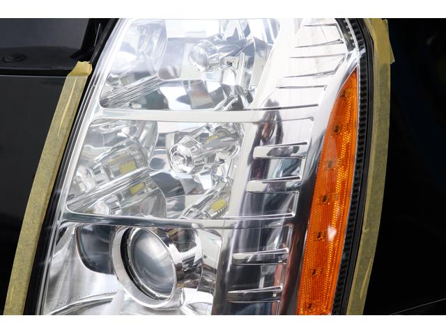 アメ車　キャデラック　エスカレード　４WD  ヘッドライトスチーマー　【徳島県　徳島市で国産・輸入車・車検・整備・修理・持込み・鈑金・塗装ならベースラインにお任せ下さい】