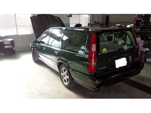 ボルボV７０　バッテリー上がり修理