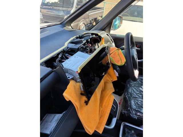 トヨタ　ノア　カーナビ・ETC・ドラレコ取付