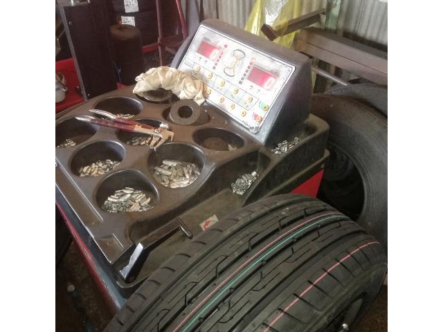 ホンダ　フィットハイブリッド　GP5　タイヤ　持込　交換　3本　愛媛　松山　松末　桑原　畑寺　束本　東野　樽味　福音寺　久米