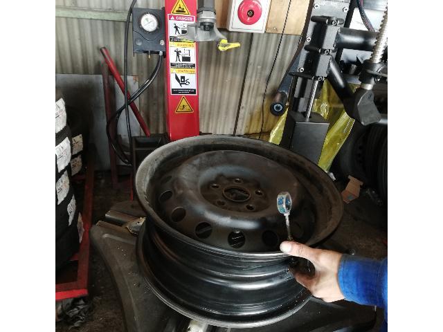 トヨタ　ウィッシュ　ZNE10　タイヤ　トーヨー　プロクセス　195/65R15　4本　交換　愛媛　松山　松末　桑原　畑寺　束本　東野　樽味　福音寺　久米