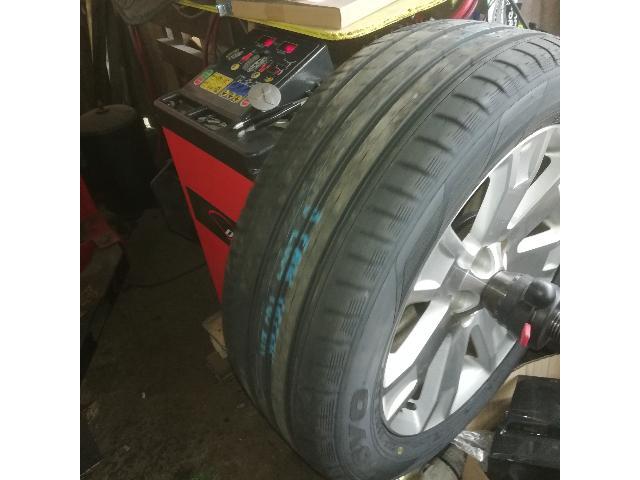 三菱　デリカ　CV1W タイヤ　トーヨー　プロクセス　CF2　225/55R18　　4本　持込　交換　愛媛　松山　松末　桑原　畑寺　束本　東野　樽味　福音寺　久米