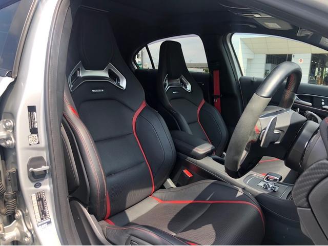 在庫車両W176　AMG A45【香川県　高松市で持込でのタイヤ交換・パーツ取付　国産車・輸入車のカスタムは　Ｓｌｅｅｅｐｅｒ　スリーパー　へお問合わせ下さい！！】