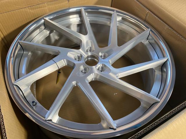 Sleeeperオリジナル　Forged Wheels　鍛造ホイール！！②【香川県　高松市で持込でのタイヤ交換・パーツ取付　国産車・輸入車のカスタムは　Ｓｌｅｅｅｐｅｒ　スリーパー　へお問合わせ下さい！！】
