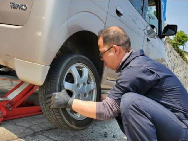 【オイル交換】ダイハツ／タント　【香川県　高松市でお車のデントリペア・ウインドリペア・凹み修理・パーツ取付の事なら　なかむらモータース　へお任せください！！】