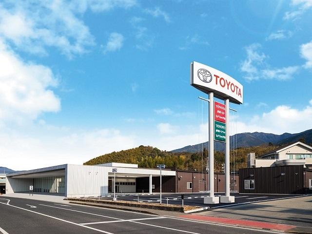 愛媛トヨペット（株）　ＴｏＰ　Ｔｏｗｎ　宇和島(1枚目)