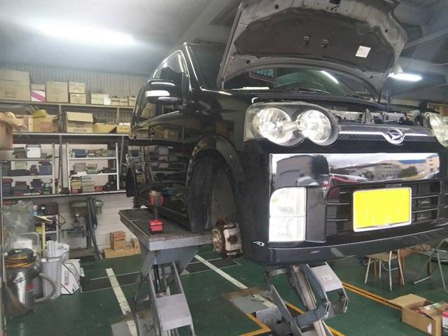 ダイハツ　ムーブ　車検【愛媛県　松山市で持込でのパーツのナビ・ＥＴＣ・ドライブレコーダー等の取付・持込タイヤの交換・修理・整備・車検と言えば　門間自動車　へお気軽にお持込下さい！！】