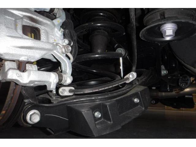トヨタ 30アルファード ローダウン作業(サス持ち込み トヨタ 30アルファード ローダウン作業(サス持ち込み