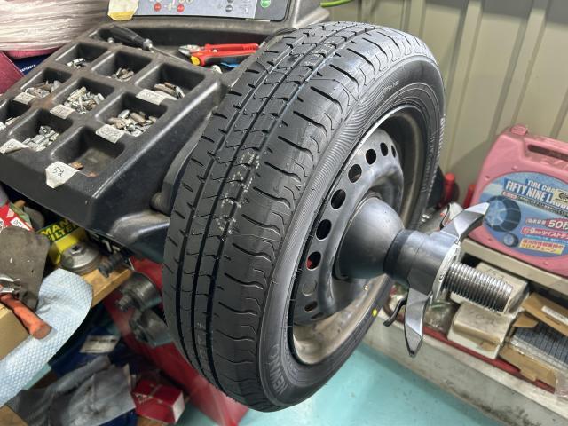 ホンダ　Ｎ－ＢＯＸ　足回り修理・整備　タイヤ交換